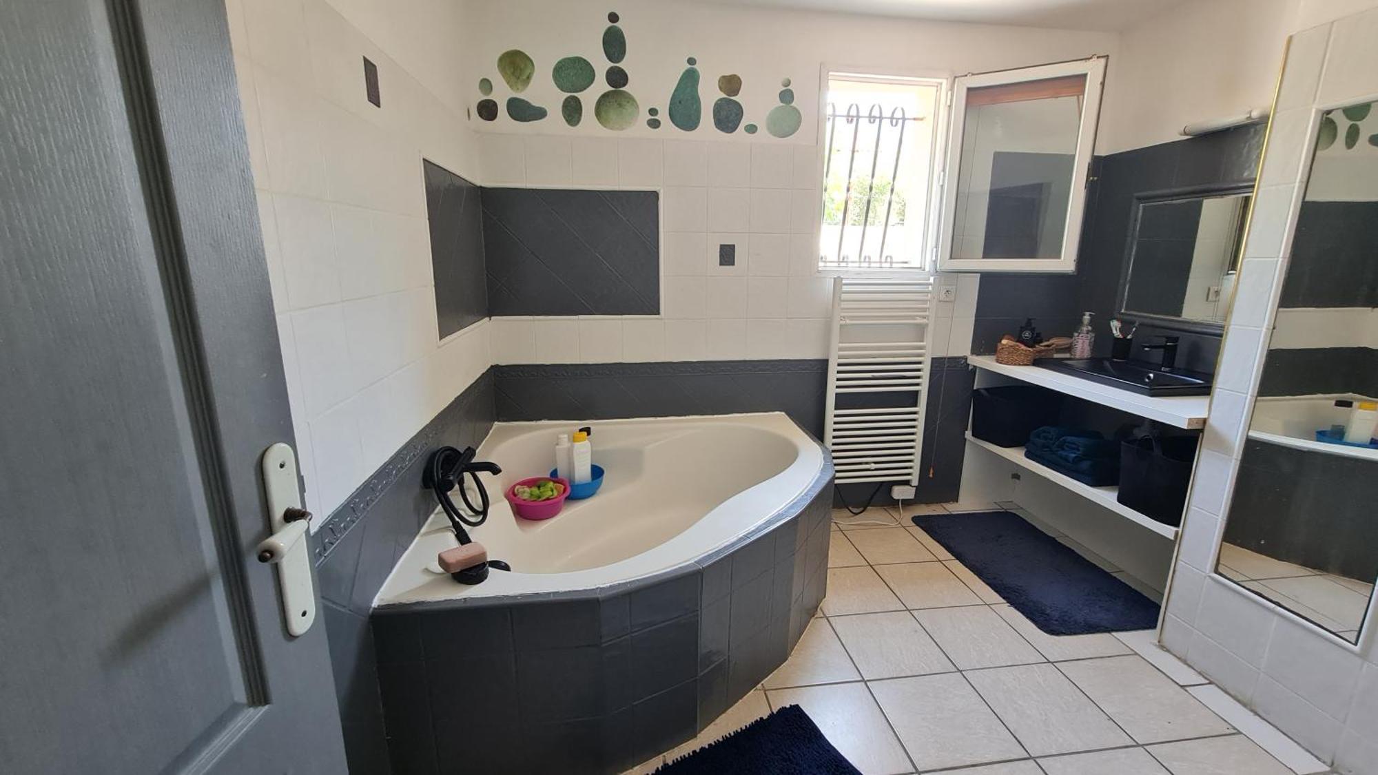 Chambre Nimes Homestay